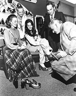 Endicott: Not so glamourous work for Beauty Queens. Three