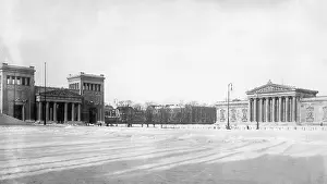 Glance: Glance at the Koenigsplatz in Munich, before 1914