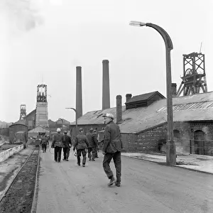 Henry Grant Collection: Glapwell Colliery, Mining