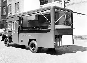 Canteens: GLC-LFB - Canteen van at Lambeth HQ