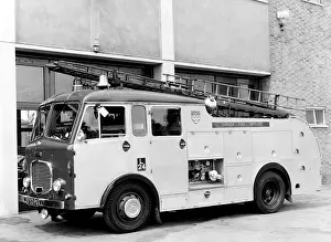 Romford: GLC-LFB - Dual purpose pump fire engine