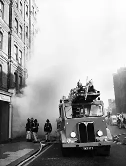 Se11: GLC-LFB Fire in Lambeth Road, SE11