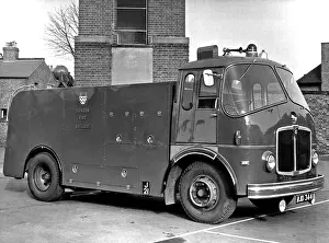 Edmonton: GLC-LFB - Foam Tender at Edmonton