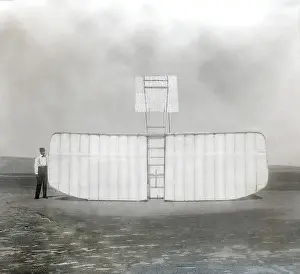 Wilber: Glider - Aviation - Wright Brothers - Invention