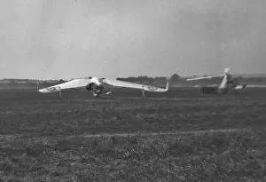 Gliders: Two gliders in a field, Pterodactyl IV and Cierva C.19