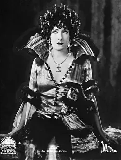 Swanson: Gloria Swanson