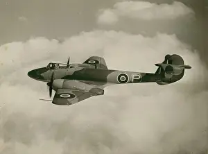 Becoming: Gloster Meteor F1 EE227