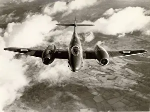 Gloster Meteor F3 head-on