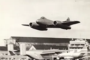Axial: Gloster Meteor F4 RA491