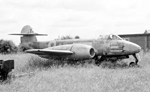 Decontamination: Gloster Meteor F.4 VT260