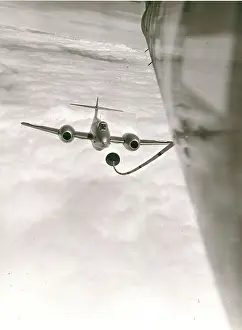 Refuelling: Gloster Meteor about to refuel in flight