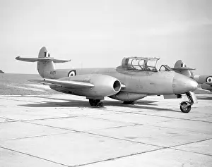 Odiham: Gloster Meteor T.7 WA741