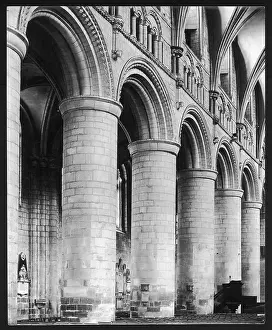 Gloucester: GLOUCESTER CATHEDRAL