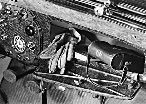 Audi: The glove box of an Audi, 1935