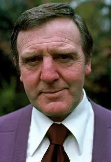 Glyn: Glyn Houston - Welsh actor