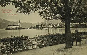 Esplanades: Gmunden. Ort castle. View from the Esplanade to the