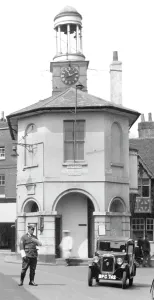Godalming: Godalming, Traffic Control 1935