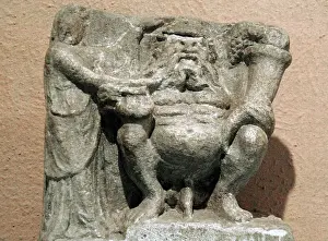 Epirus: Goddess of fertility. Sculpture. 3rd-2nd centuries. Of Amant