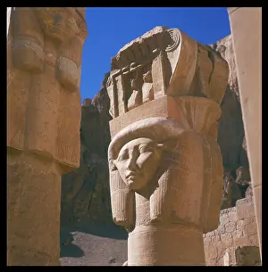 Bahri: GODDESS HATHOR