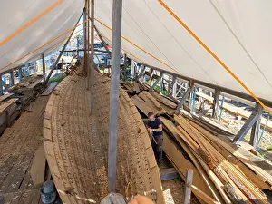 Clinker: Gokstad Ship reconstruction, Vikingodden, Tonsberg, Vestfold