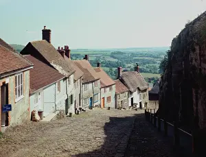 The J Salmon Image Archive: Gold Hill, Shaftesbury