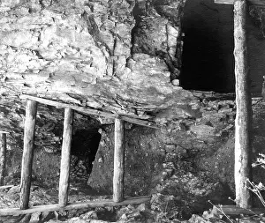 Minerals: Gold Mine, New Mexico