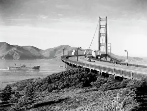 Pun001: Golden Gate Bridge from The San Francisco Side Looking