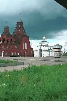 Popov: Golden Gate in Vladimir, 1996