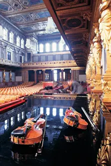 Saal: Golden hall