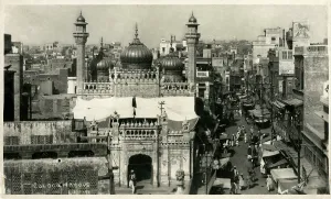 Nawab: The Golden Mosque - Suneri Mosque - Lahore, Pakistan