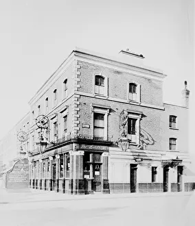 Devonport: Goldhawk Road, Shepherd's Bush, West London