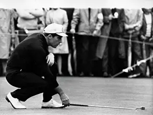 Putt: Golfer Gary Player 1935 -