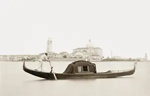 Gondola: Gondola in Venice, 1907