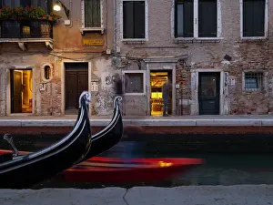 Gondolier: Gondolas, Venice, Italy