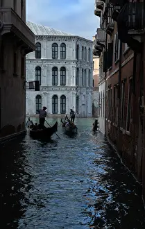 Gondolier: Gondolas, Venice, Italy