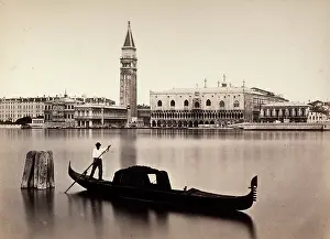 Calendario: Gondolier in the lagoon of