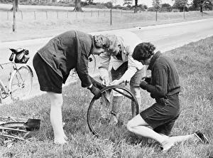 Puncture: GOOD SAMARITAN CYCLIST