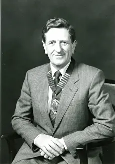 Ceng: Gordon M. McCoombe, OBE, CEng, MIMechE, FRAeS, President