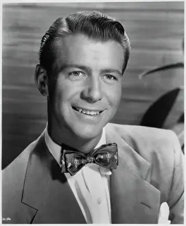 Macrae: Gordon MacRae - actor - celebrity - man