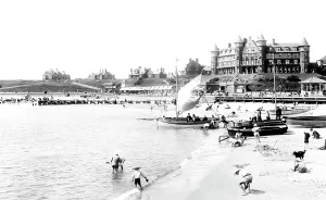 Gorleston: Gorleston, the Beach 1904