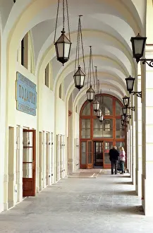 Druzhinin: Gostiny Dvor, 1997