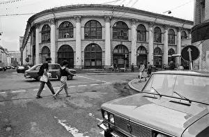 Gostiny: Gostiny Dvor in Moscow, 1993