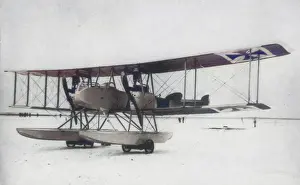Forwd: Gotha WD-7 (forward view), beached on snow