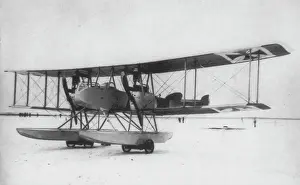 Forwd: Gotha WD-7 (forward view), beached on snow