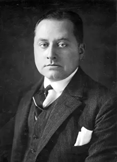 Benn: Gottfried Benn, 1933