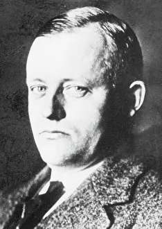 Gottfried: Gottfried Treviranus, 1932