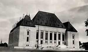 Emecency: Government Building Ottawa