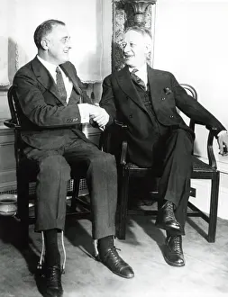 Lcgr1304: Governor Franklin Roosevelt shakes hands with