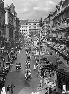 Horse Drawn: The Graben in Vienna around 1930