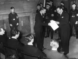 Graduation: Graduation of apprentices at the Berlin Scherl